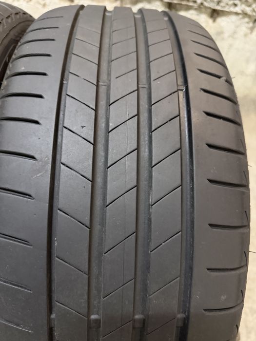 225/40/18 Bridgestone 2бр дот24