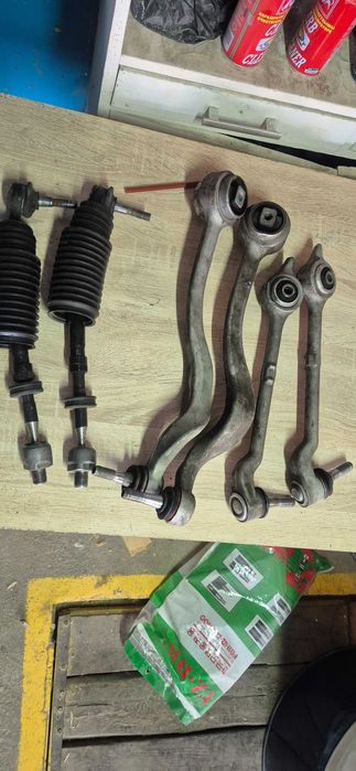 Комплект передних рычагов бмв е39