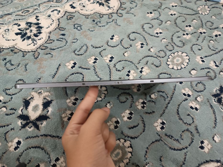 Планшет Lenovo tap p 12