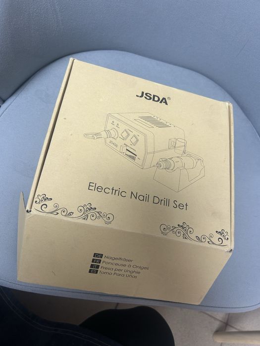 Ел. Пила JSDA чисто нова