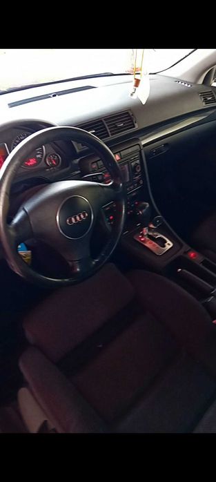 Vand audi a4 s line 1.9 tdi 131 cp