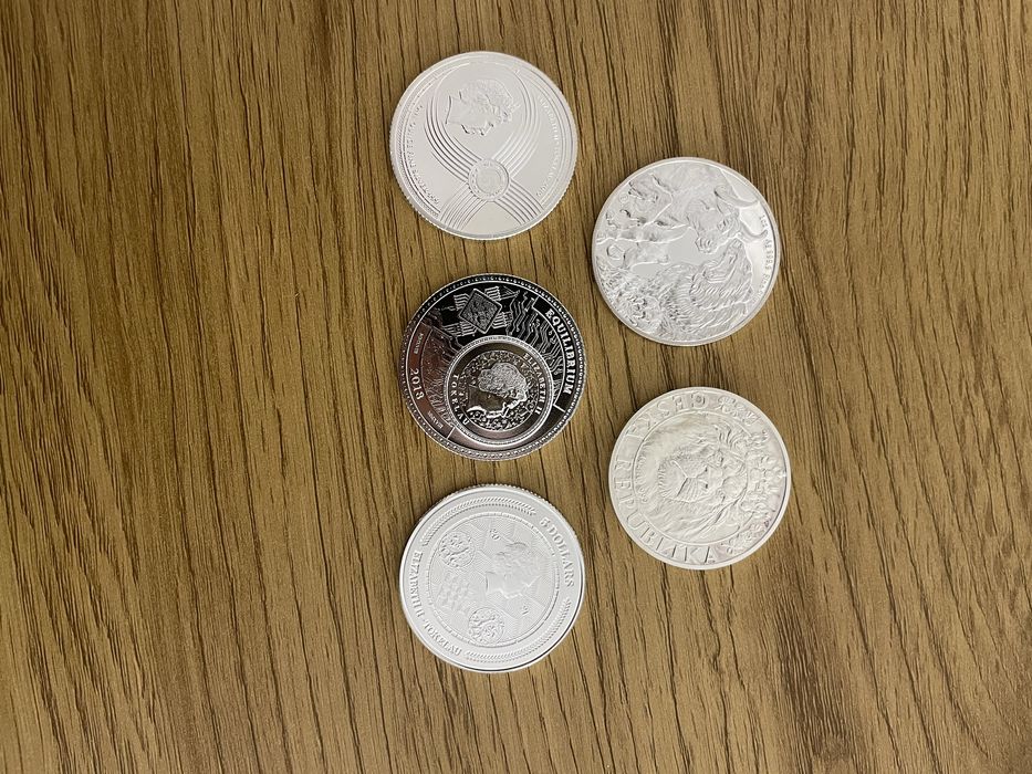 Monede de argint 999 de 32 de grame