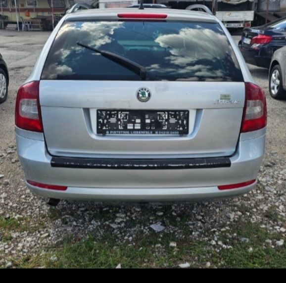 Шкода Октавия 1.6 тди 105 к.с.