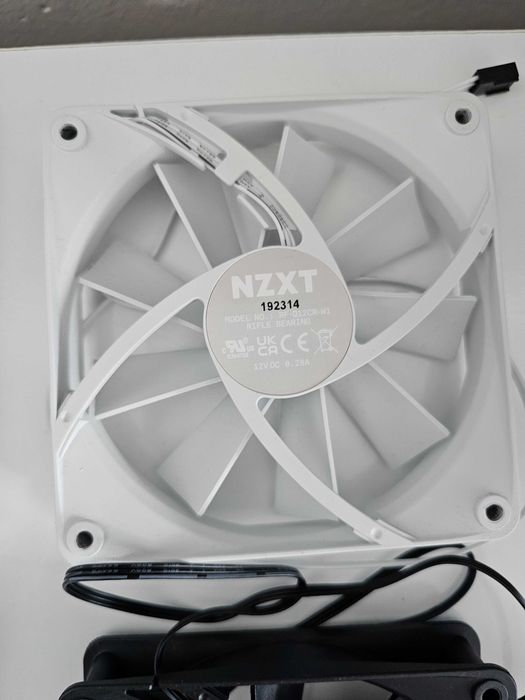 Lot 6 ventilatoare PC AQIRYS / Arctic / NZXT, 120mm si 140mm