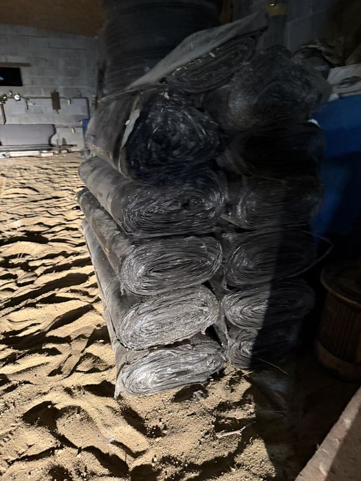 Продам рукан  толстый 9 рулонов