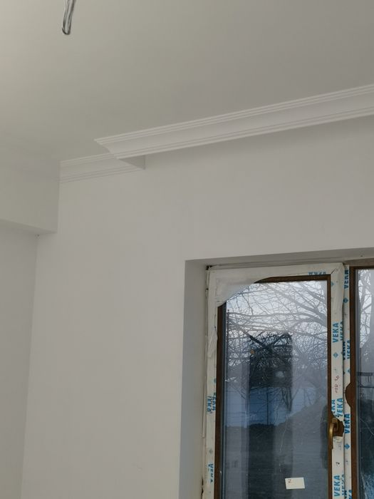 Baghete decorative, plinta parchet duropolimer tăiată la 45 grade