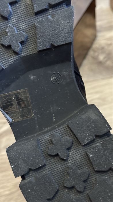 Зимние ботинки 36 р.