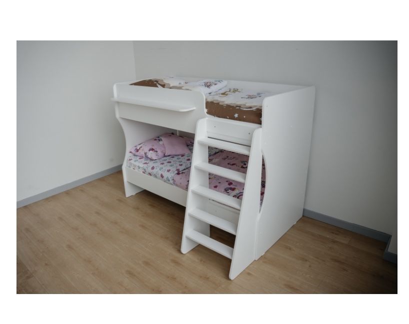 Продам кровать двухъяросную