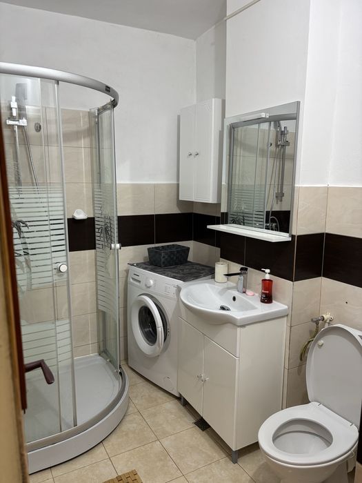 Inchiriez apartament 1 camera Str Dumbrava 36mp