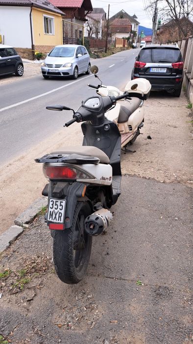 Scuter 49 cc 4 timpi