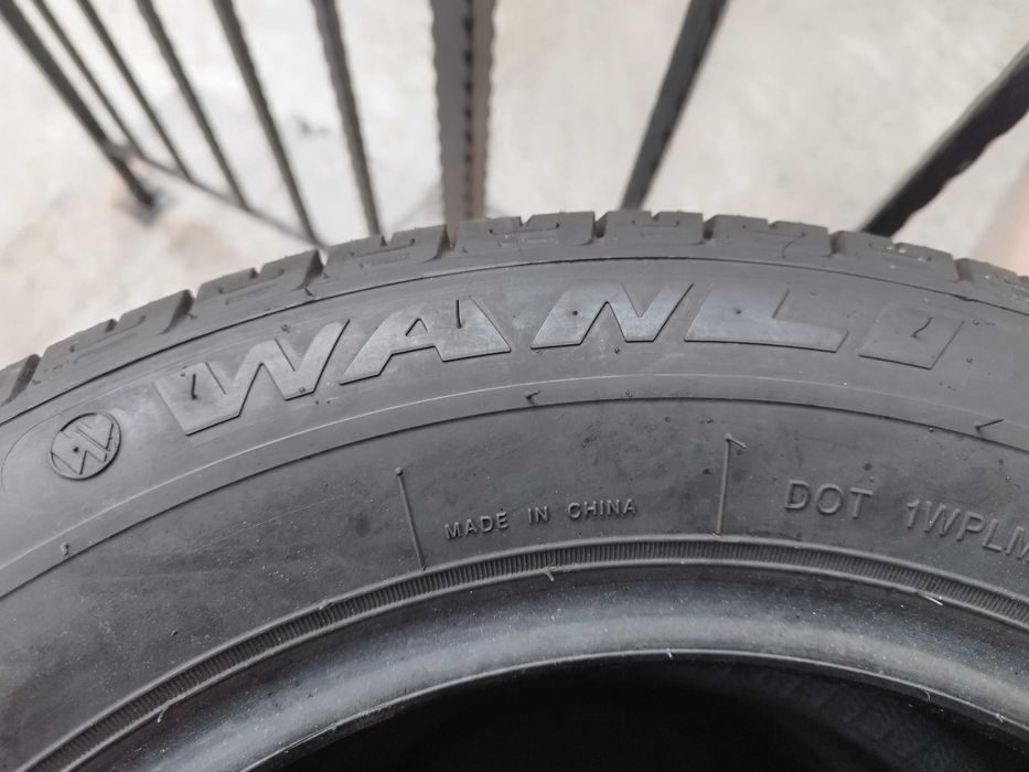 Set anvelope C-uri / cauciucuri vara WANLI S-2028 185/65/15 C