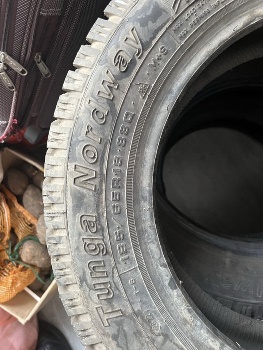 Продается зимный шины