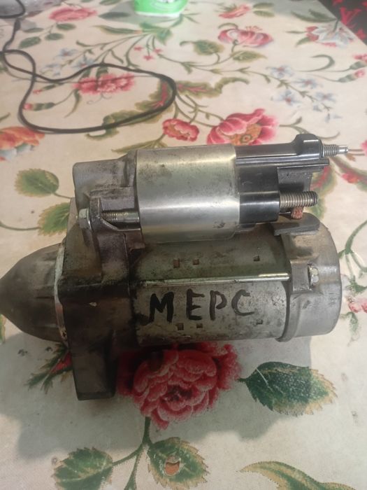 Продам стартер на мерседес спринтер