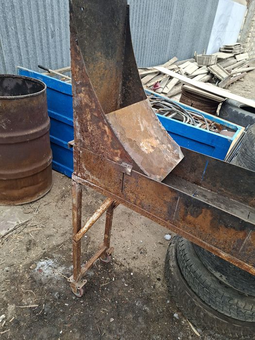 Мангал 2,5м 30см