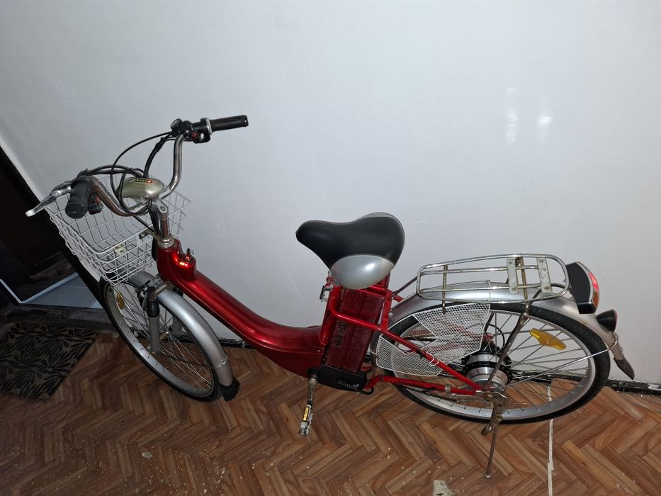 Bicicleta full electric si semi electrica