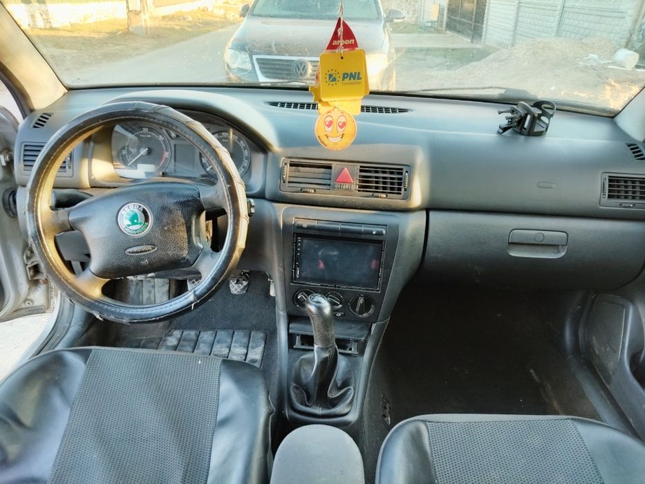 Vând Skoda Octavia 1