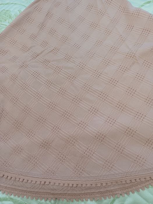 Продам скатерть на стол