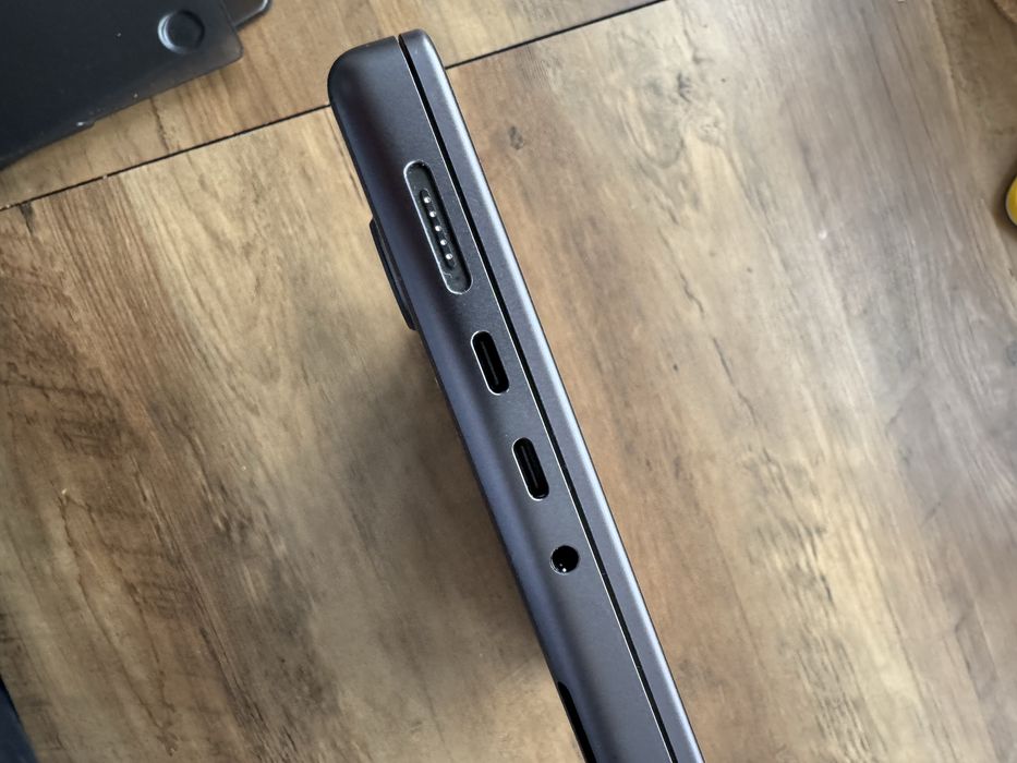 Apple MacBook Pro M3 12‑Core CPU, 18‑Core GPU, 14,2", 18 GB, 1 TB