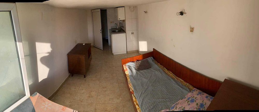 Дава се под наем Двустаен апартамент в Бургас, Възраждане - 40 кв.м за 75 € - Снимка #1