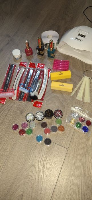 Kit unghii cu gel