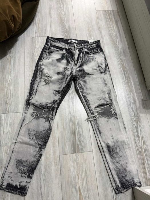 Продавам дънки чисто нови