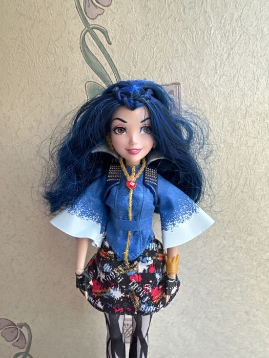 Кукла Descendants Иви
