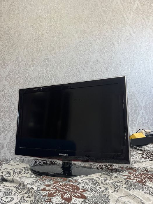 Продам телевизор samsung