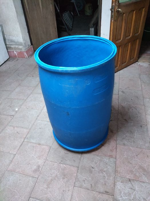 Butoaie plastic diferite marimi