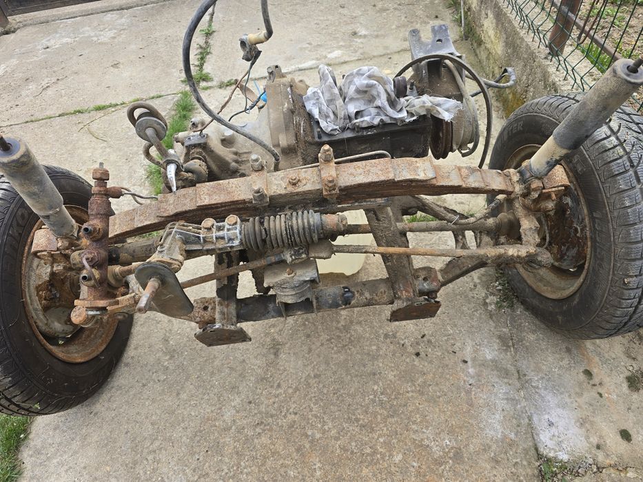 Diferite piese de trabant