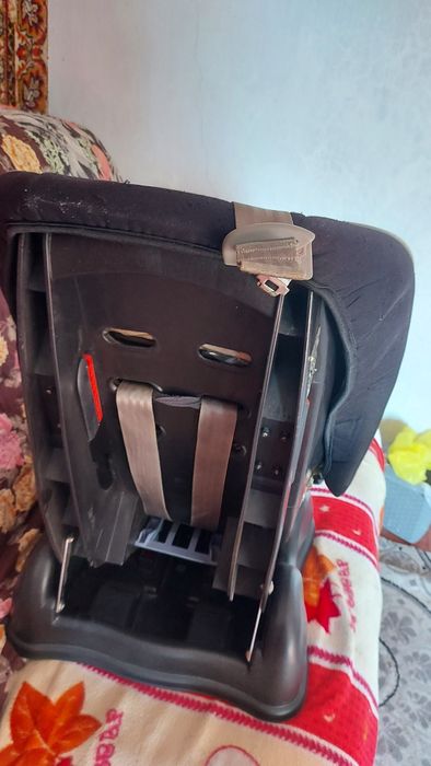 Детское авто кресло