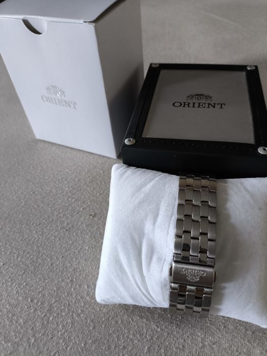 Orient Contemporary RA-AC0F10S