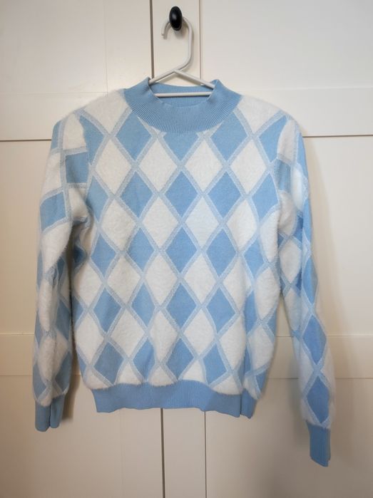 Дамски пуловер нов