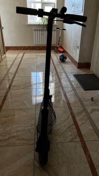 Электросамокат Xiaomi