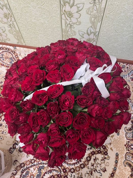 Цветы гүл сатылады