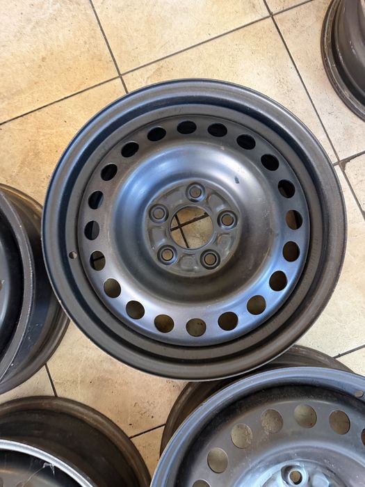 Jante Dacia Duster  5x114,3 r16 - 100 lei buc