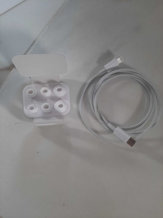 Casti Apple Airpods pro