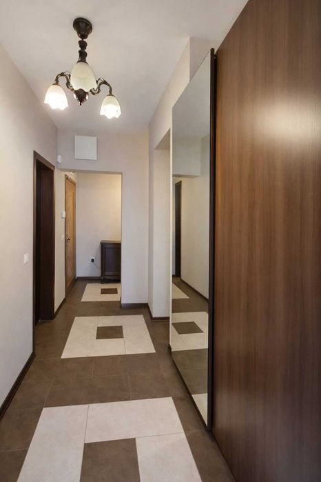 Тристаен ап. под наем в кв. Овча купел