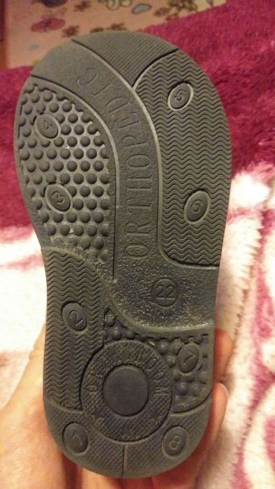 Продам артопедическую обувь.