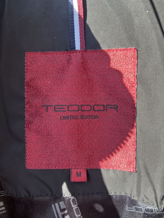 Teodor Яке Червено