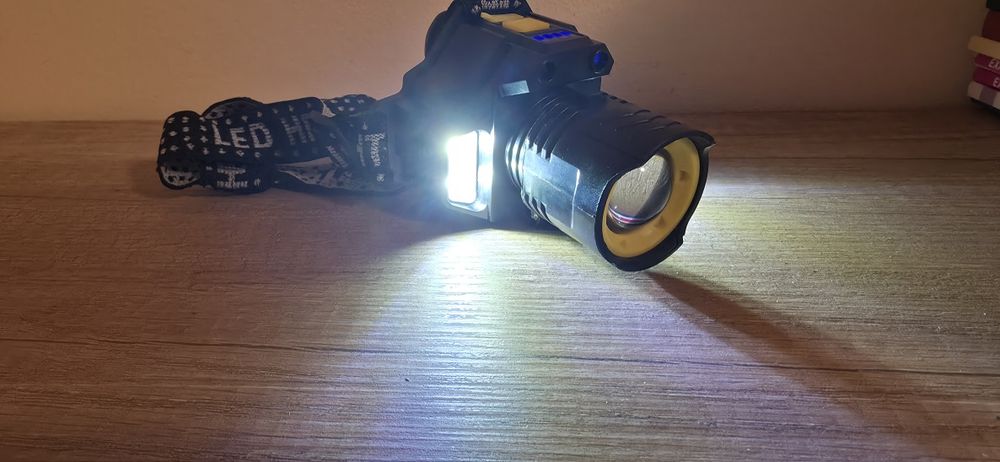 LED МОЩЕН ЧЕЛНИК акумулаторен