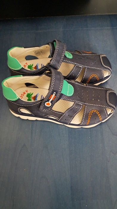 Sandale baiat noi marimea 31