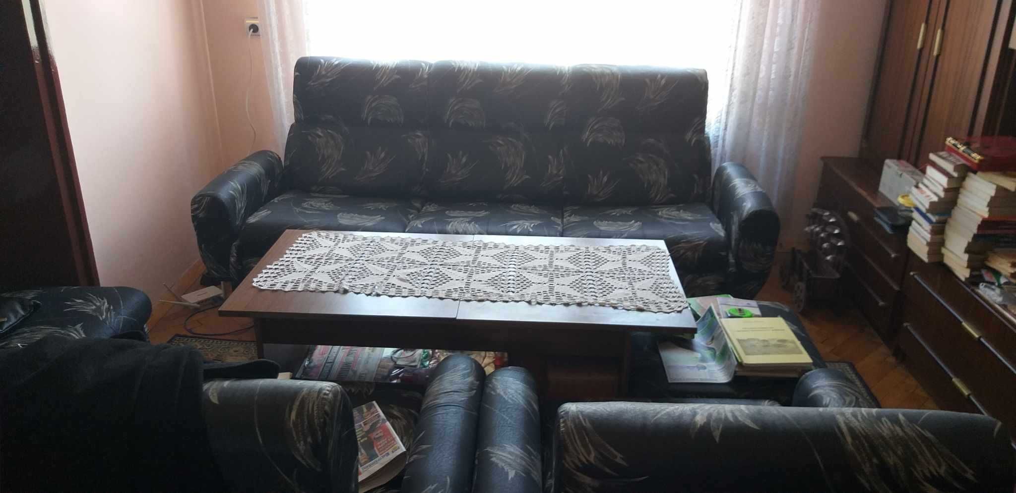 Комплект диван с 2 кресла и 2 табуретки гр. Ихтиман • OLX.bg