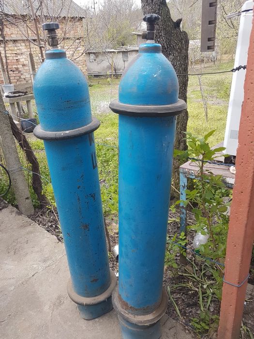 Кислородна бутилка.