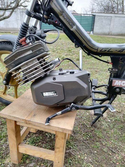 Motor moped minarelli de 49cc, 4 viteze ,perfect functional.