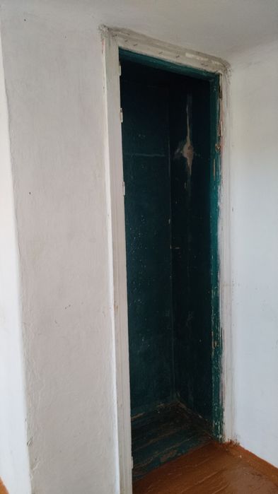 Продам 1 кв.р-он Черёмушки,кирпич,