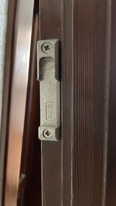 Нова врата- дървена,слепена,двоен стъклопакет