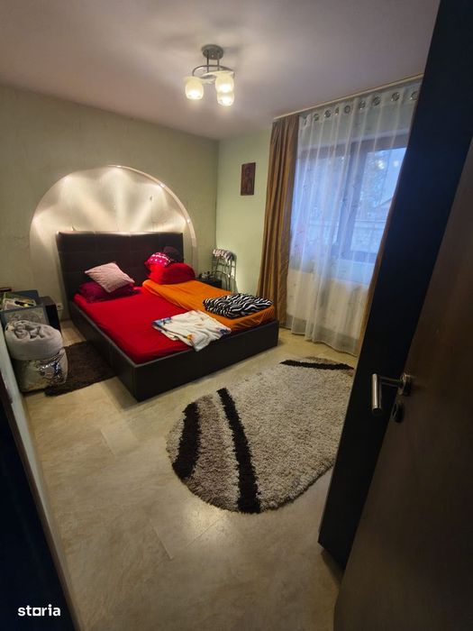 Vila 5 camere-Teren 500 mp-Strada asfaltată-Bragadiru