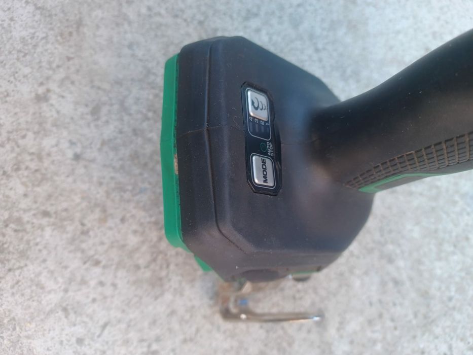 mașină de înșurubat cu impact pe acumulator de 36V, an 2024 se vinde doar corpul