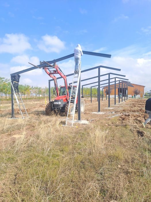 Vând hală metalice