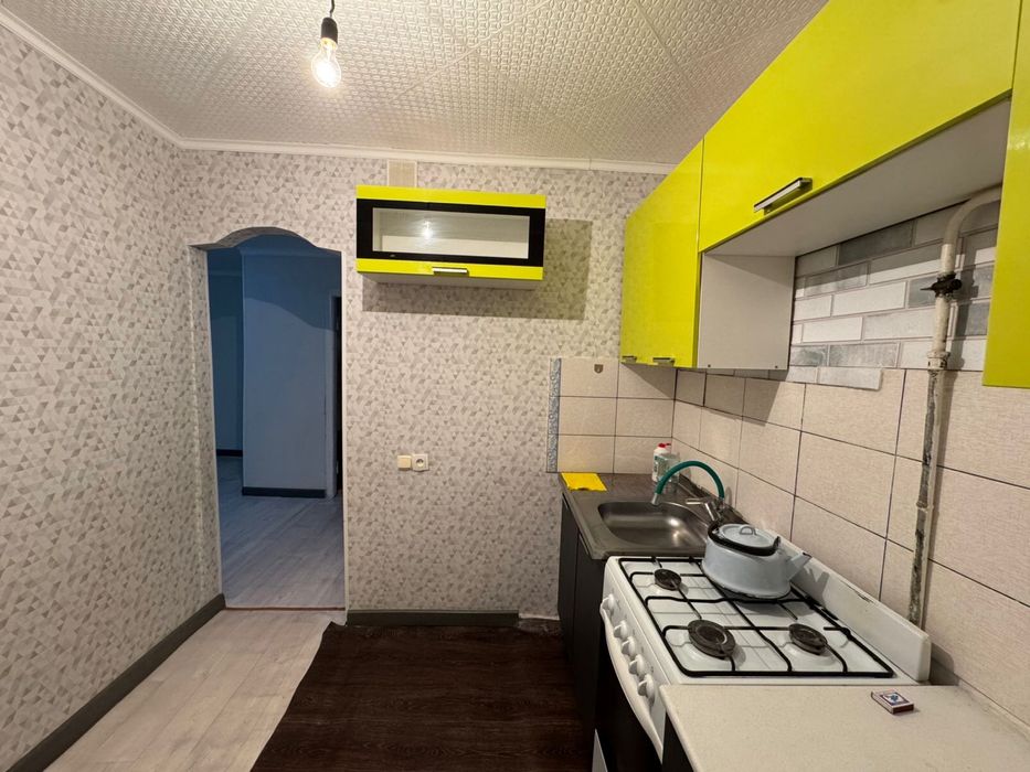 Продам дом этажный